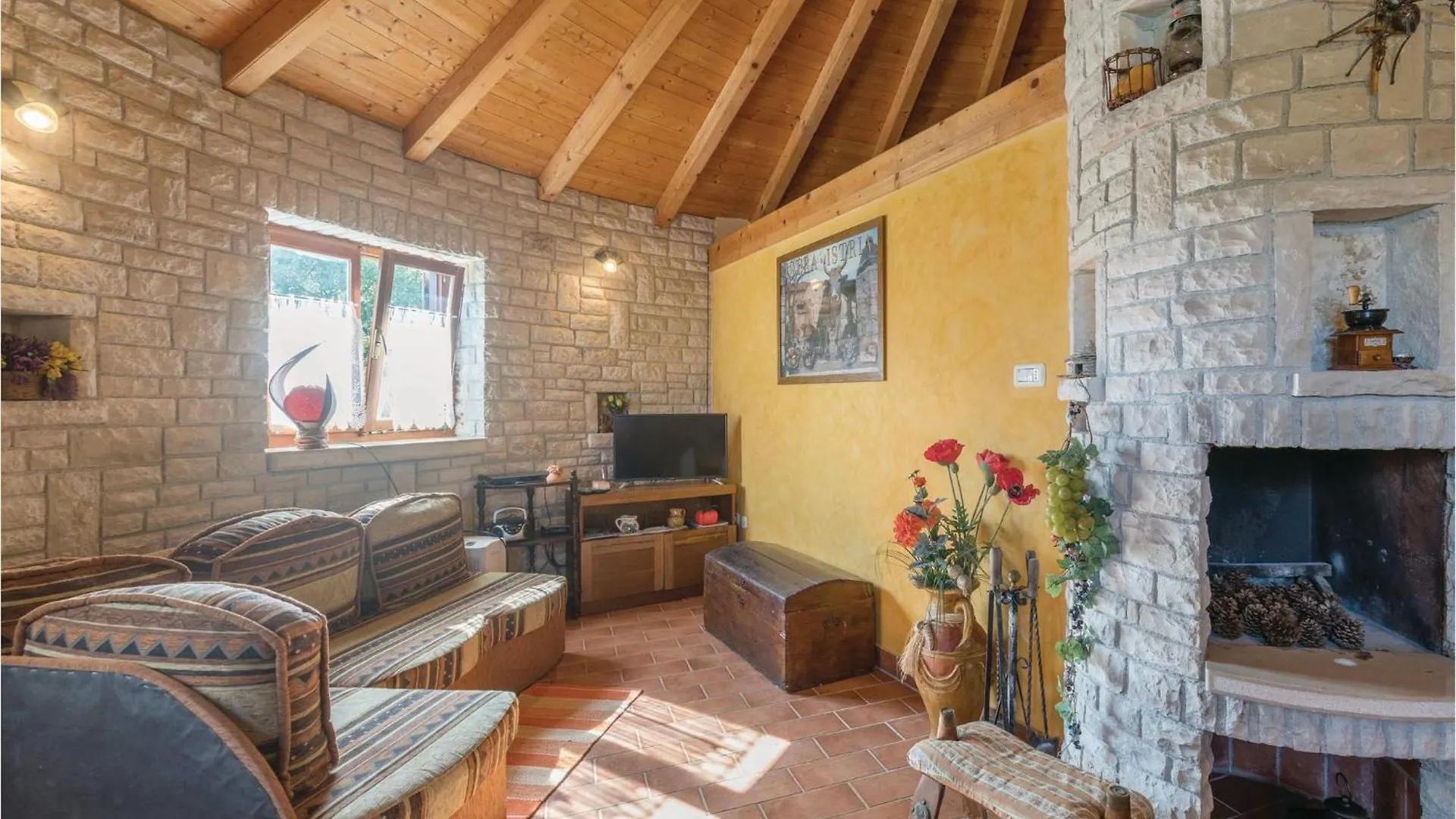 Cozy Home In Manjadvorci With Kitchen 0*,  Croatia